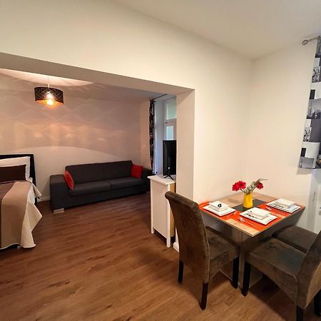 Amazing Apartment Zborovska Praga Exterior foto