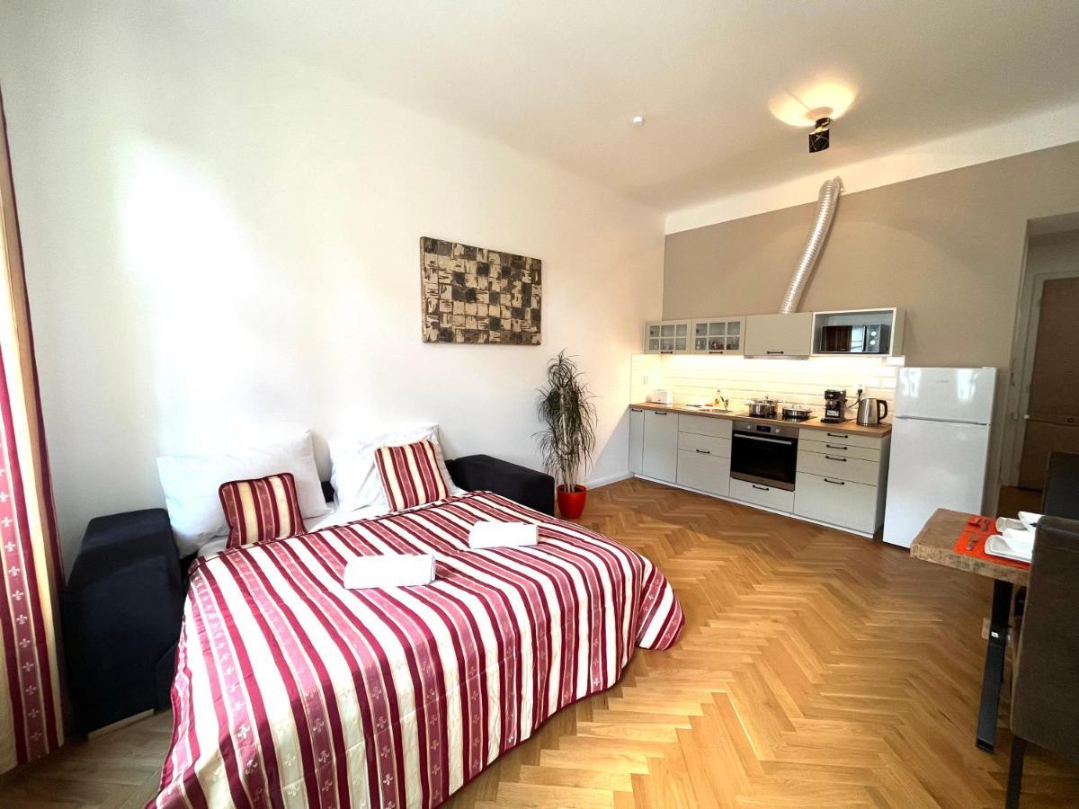 Amazing Apartment Zborovska Praga Exterior foto